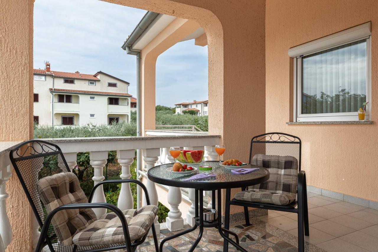 Apartament Haus Delphin Poreč Zewnętrze zdjęcie