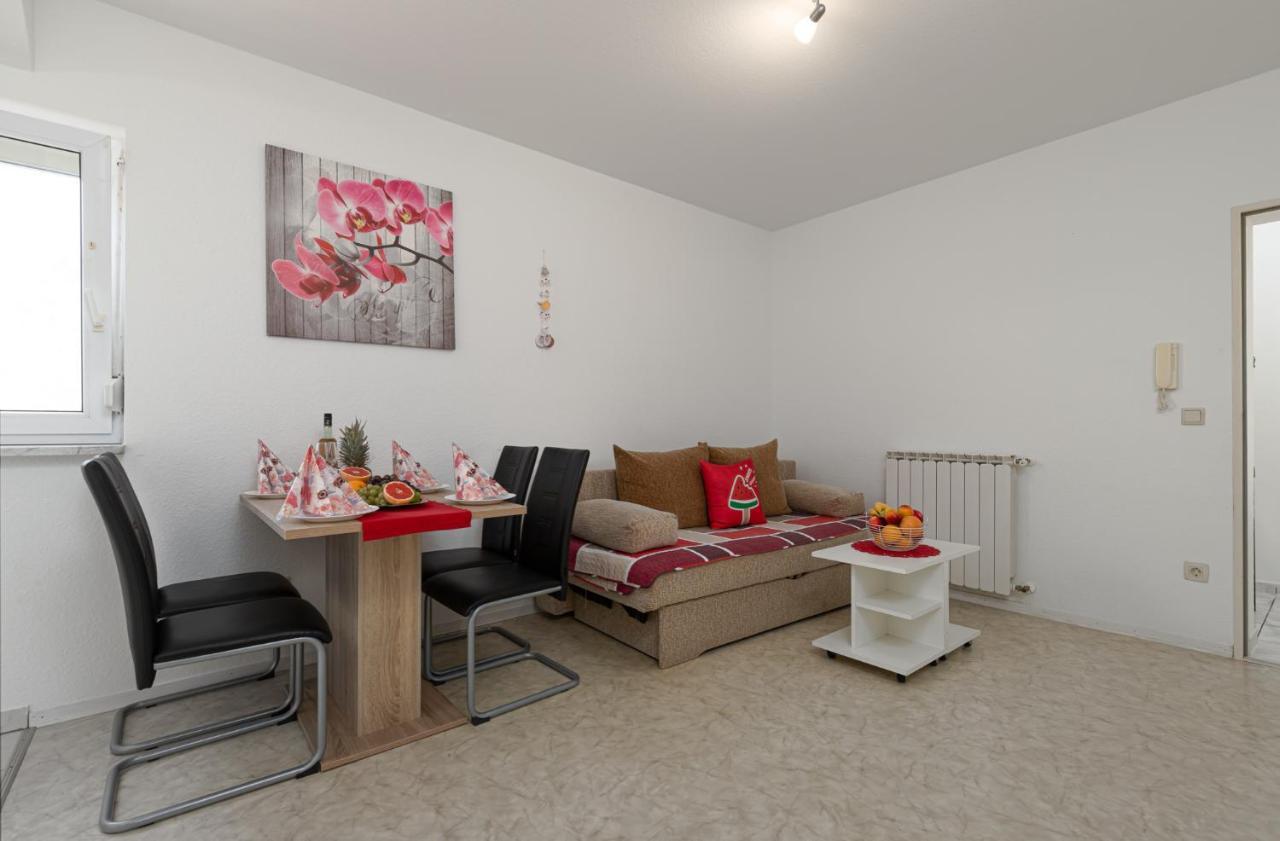 Apartament Haus Delphin Poreč Zewnętrze zdjęcie